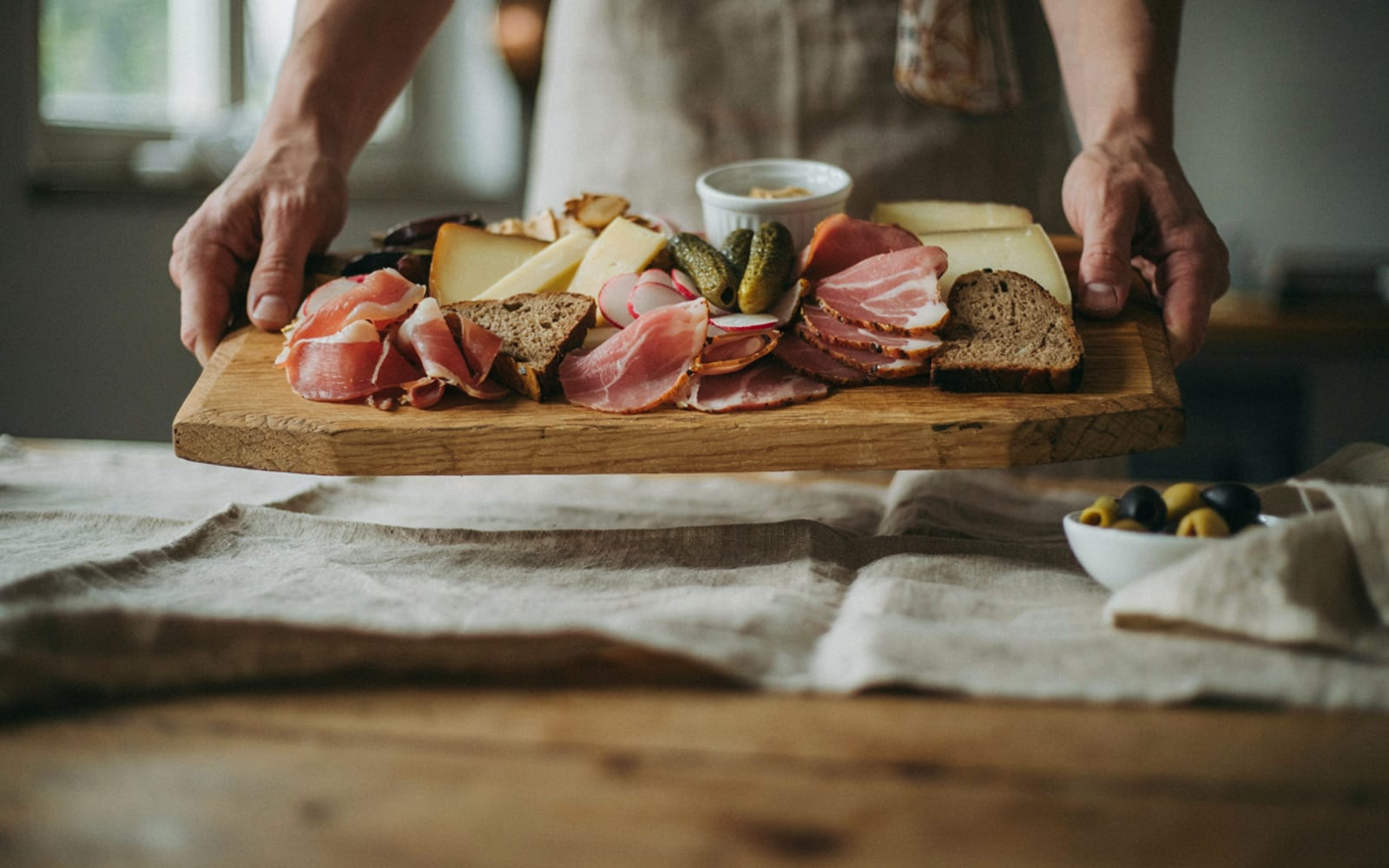 Connexe : Assiettes froides : aspic, fromage et charcuterie