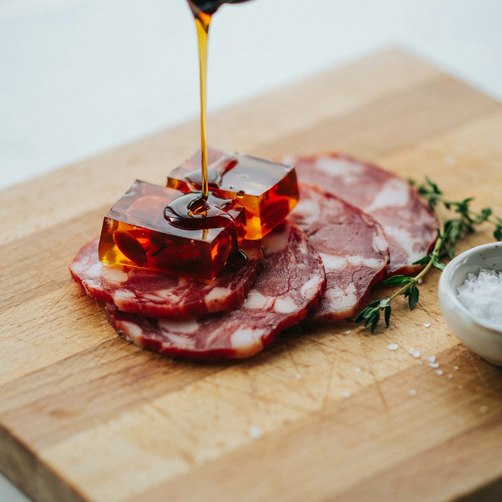 Assiettes froides : aspic, fromage et charcuterie – galerie 2